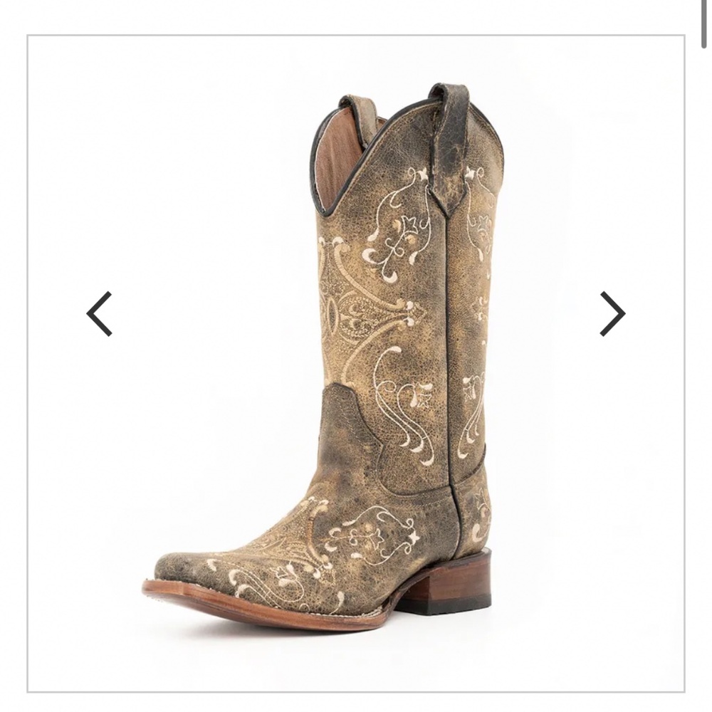 Circle G Women's Square Toe Bone Embroidery Cowgirl Boots - Crackle Brown